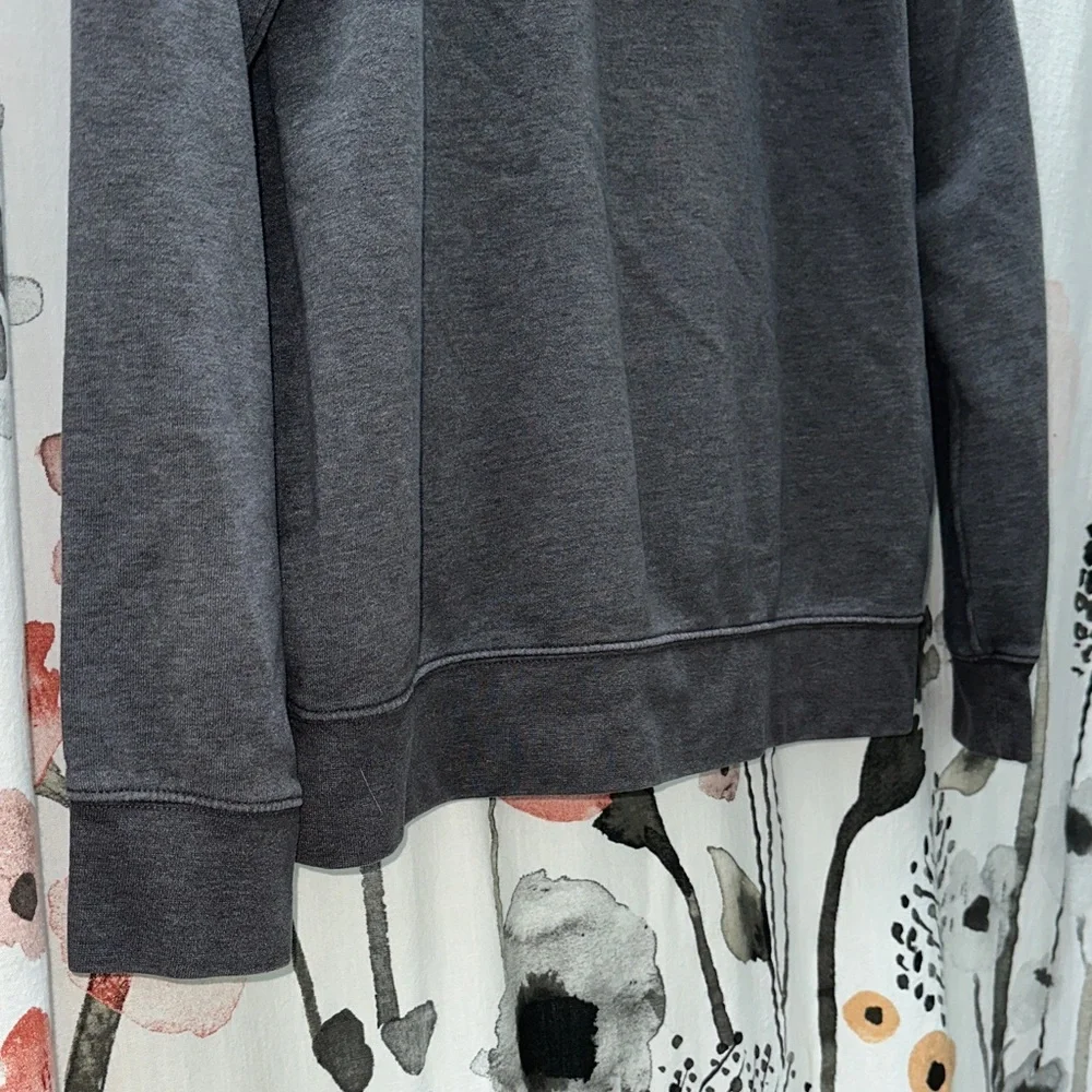 The North Face Men’s Charcoal Hoodie